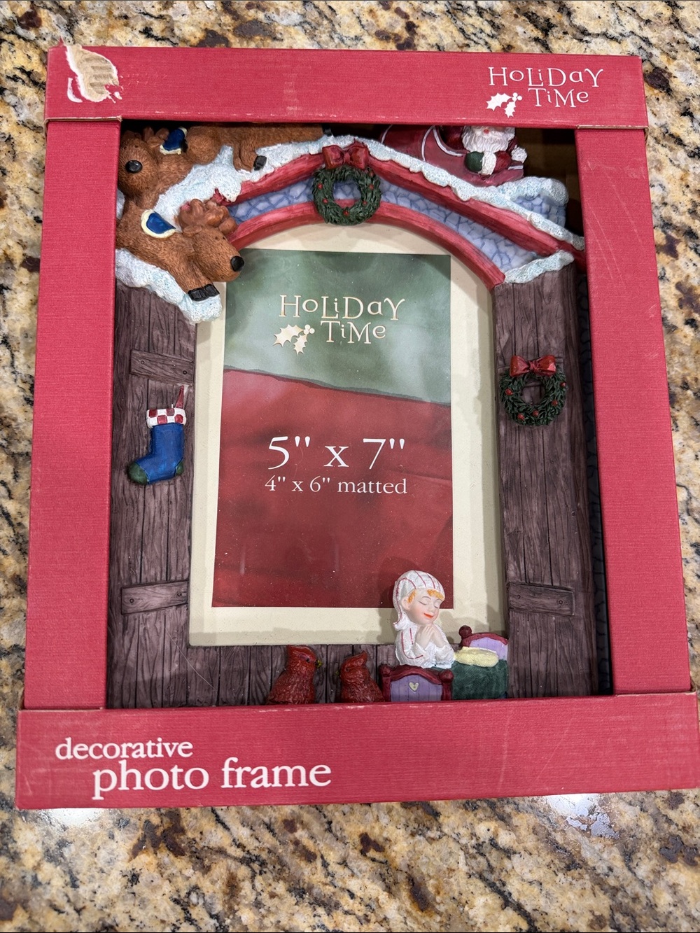 NEW IN BOX Resin Christmas Frame